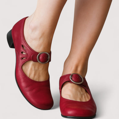 Clara | Elegant Faux Leather Neckline for a Refined Look