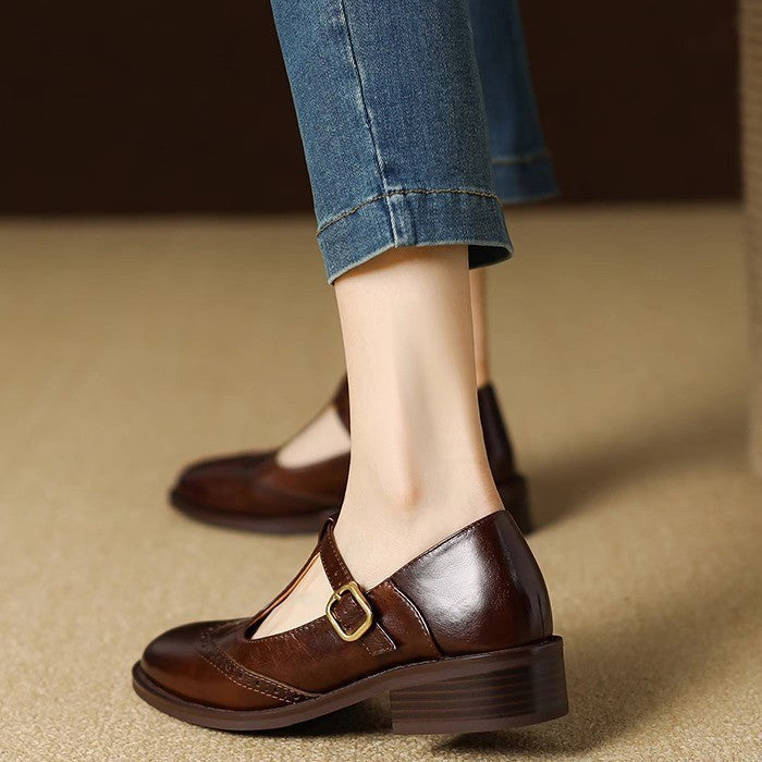 LUNA D'ARGENTO | Trendy Shoes with Dreamy Reflections for a Unique Look