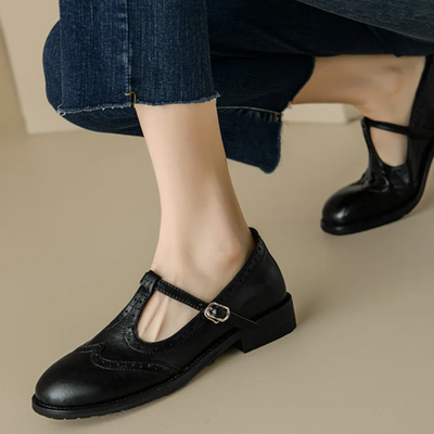 LUMENARIA | Elegant Whisper Shoes for a Unique Style