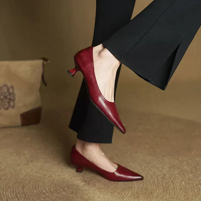 NADIRA™|Elegant Décolleté - Elegance and Refinement in Every Detail