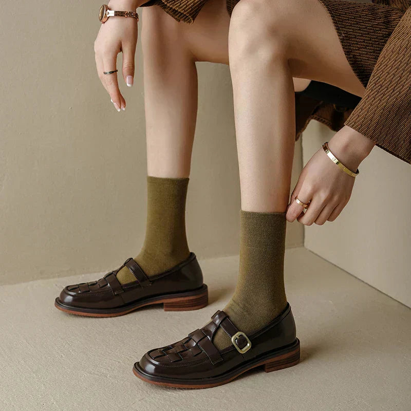 LUMINA | Elegant Shoes with Reflections of Love for a Unique Style
