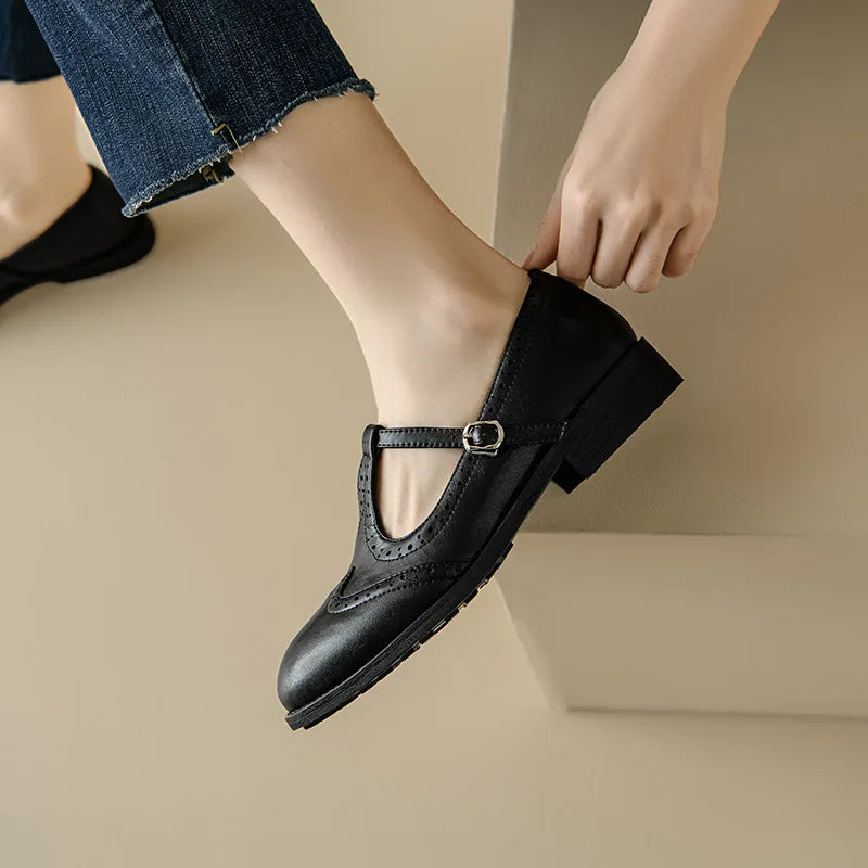 LUMENARIA | Elegant Whisper Shoes for a Unique Style