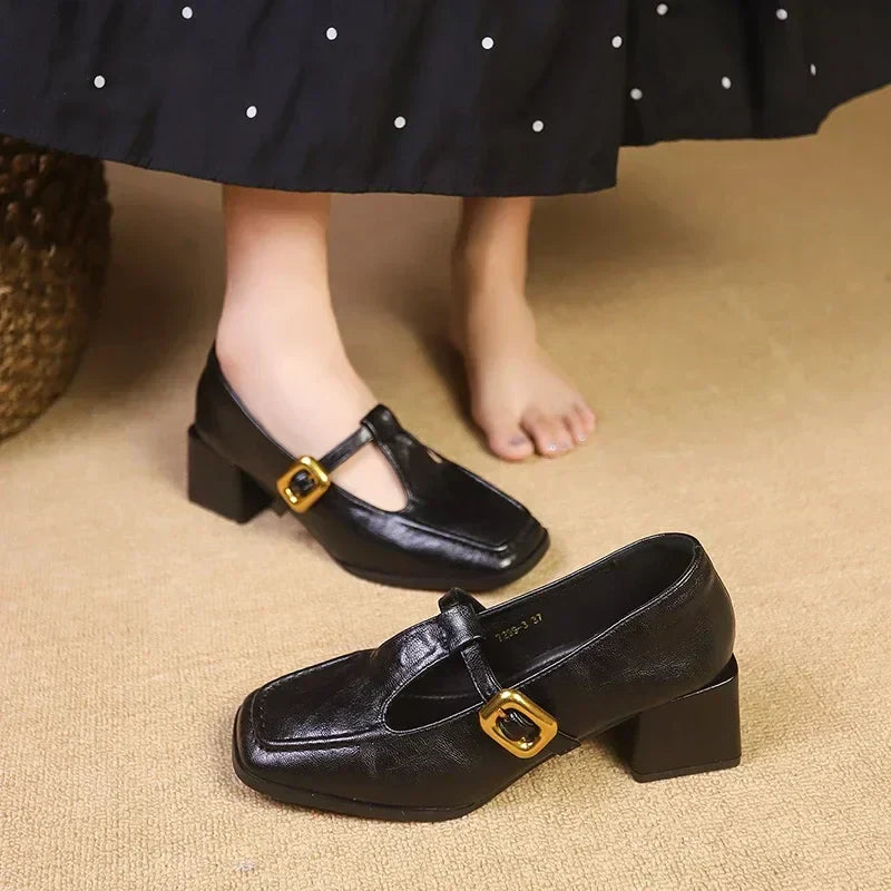 LUMI D'ARGENTO - Elegant Shoes Inspired by Whispering Winds