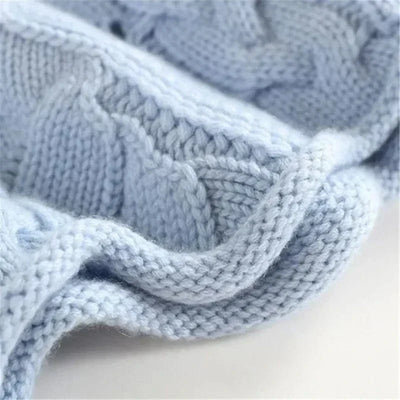 Bridget – Timeless Cable Knit Jumper
