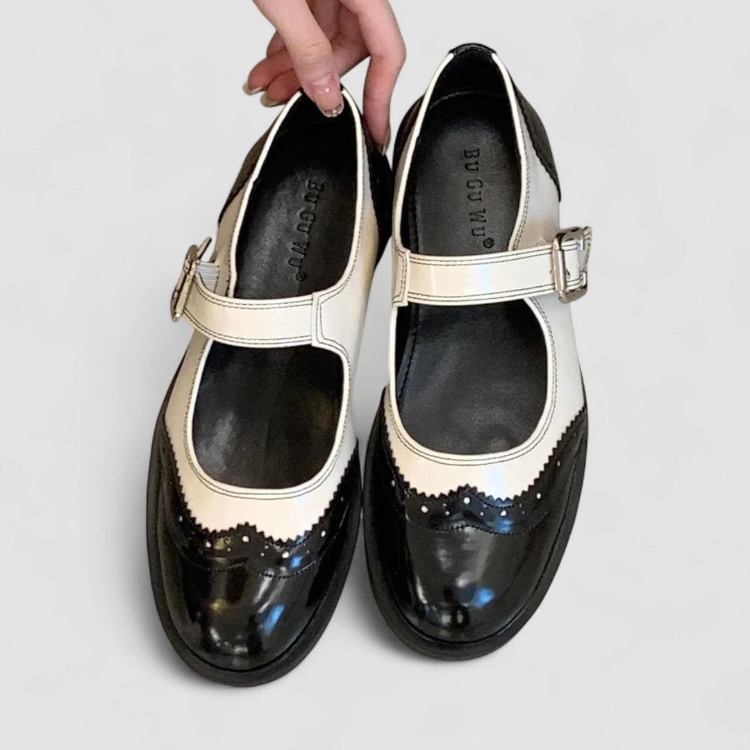 AURELIA | Elegant Whisper Light Shoes for a Touch of Sophisticated Style