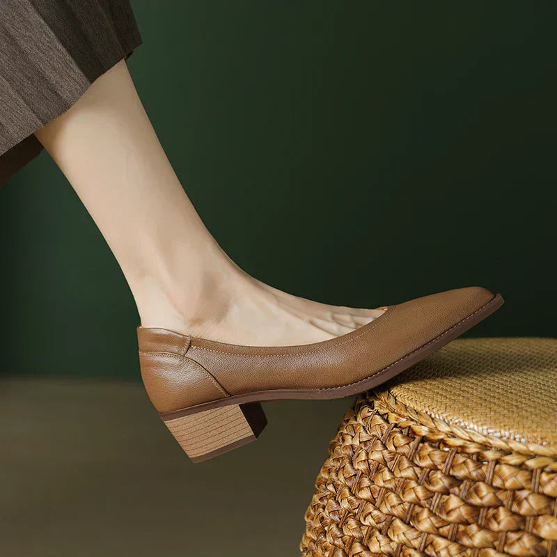 NOVALISSE Shoes | Elegant Whispers of Light for a Unique Look