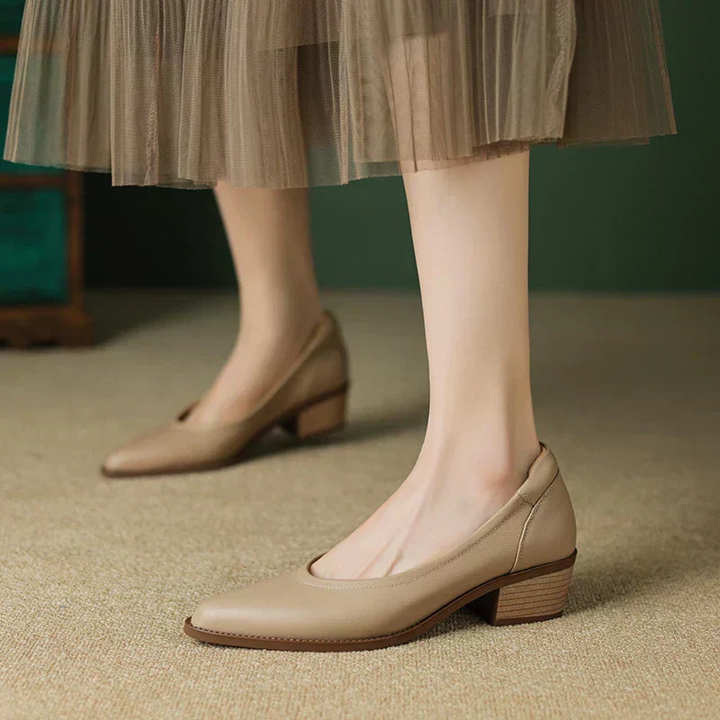 NOVALISSE Shoes | Elegant Whispers of Light for a Unique Look