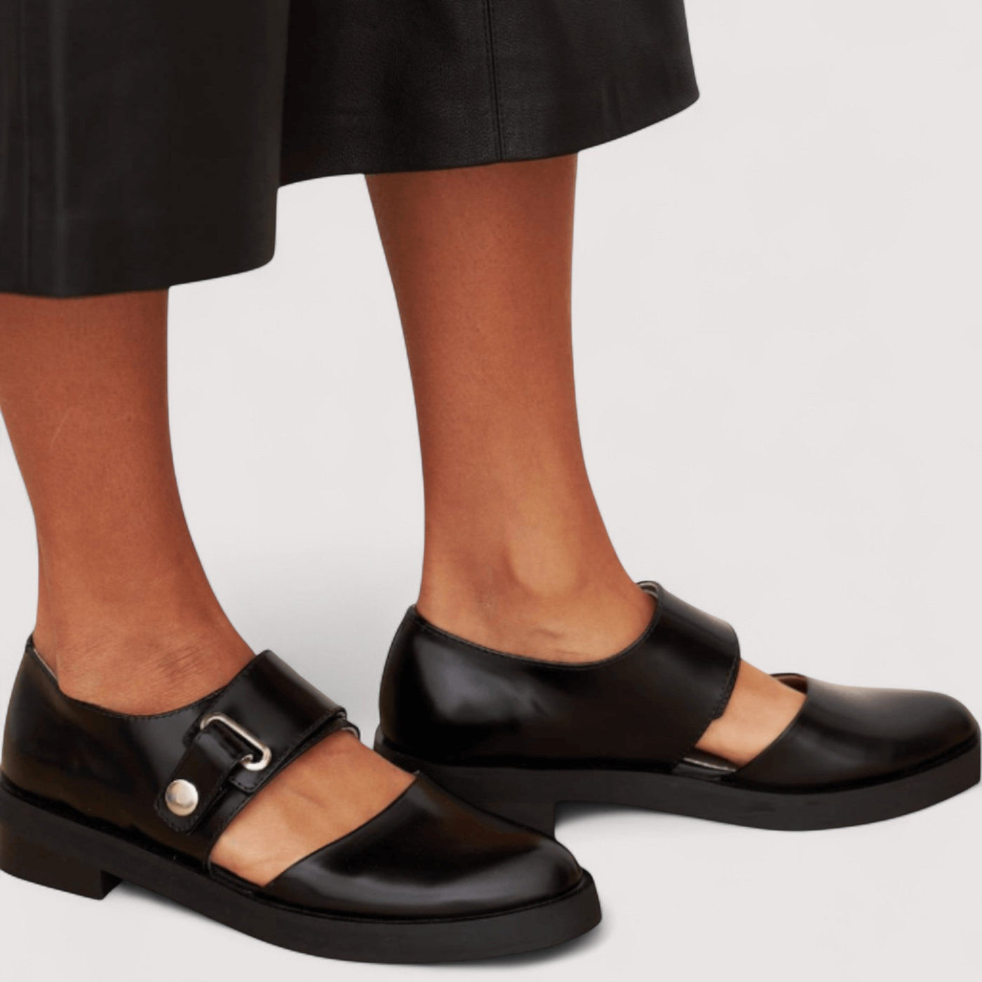 Sofia | Elegant Handmade Sandals for a Refined Style