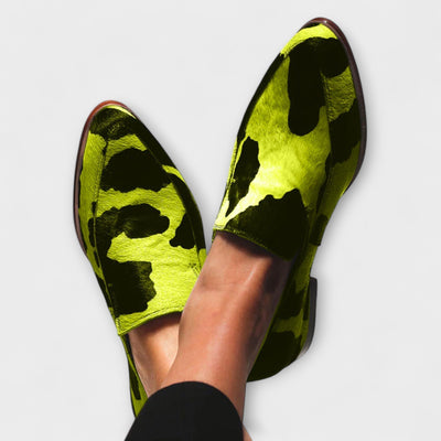 Paloma – Elegant Cow Print for a Unique Style