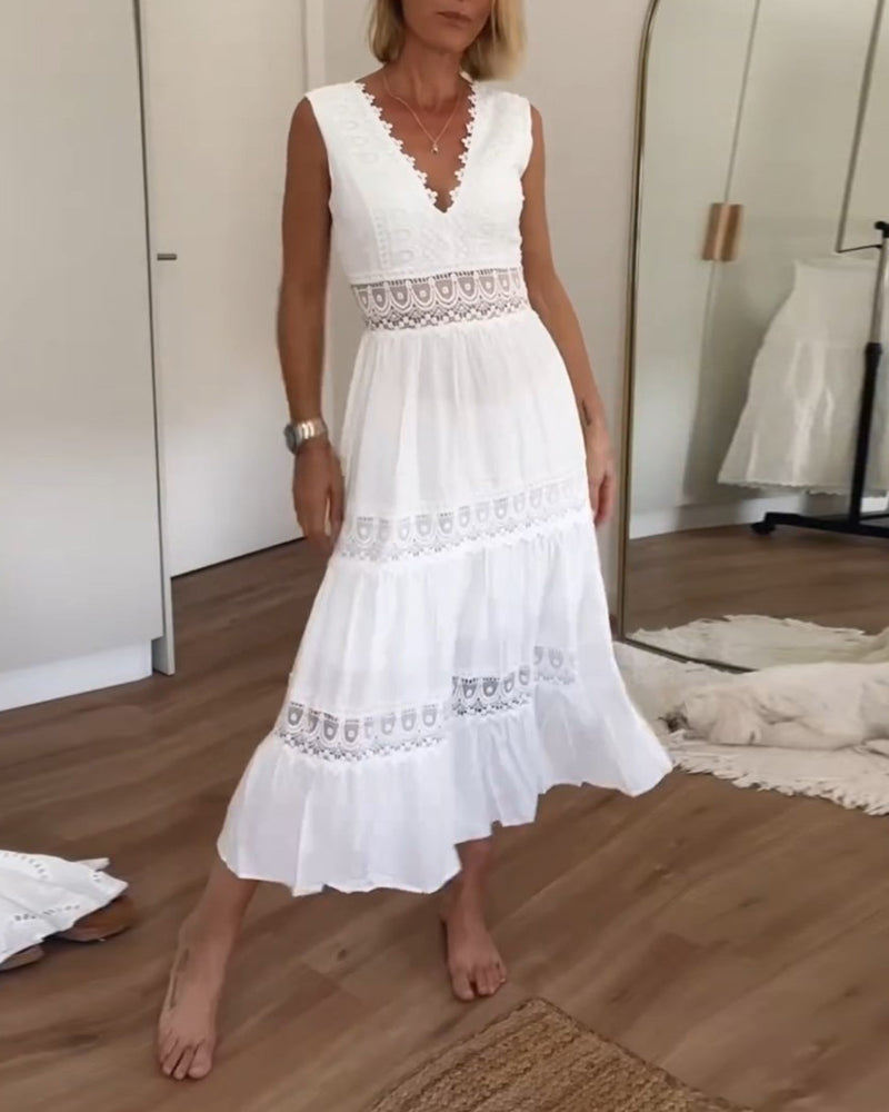 Lily - Flattering Maxi Dress
